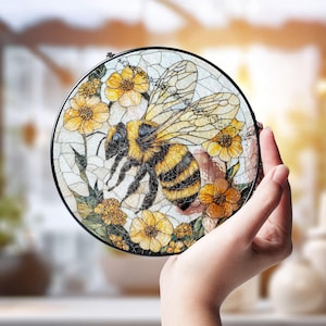 Honey Bee Suncatcher with Flowers, Suncatcher Window Bee Gifts, Stained Glass Bee Decor Housewarming Gift, Home Decor Gift for Mom or Friend